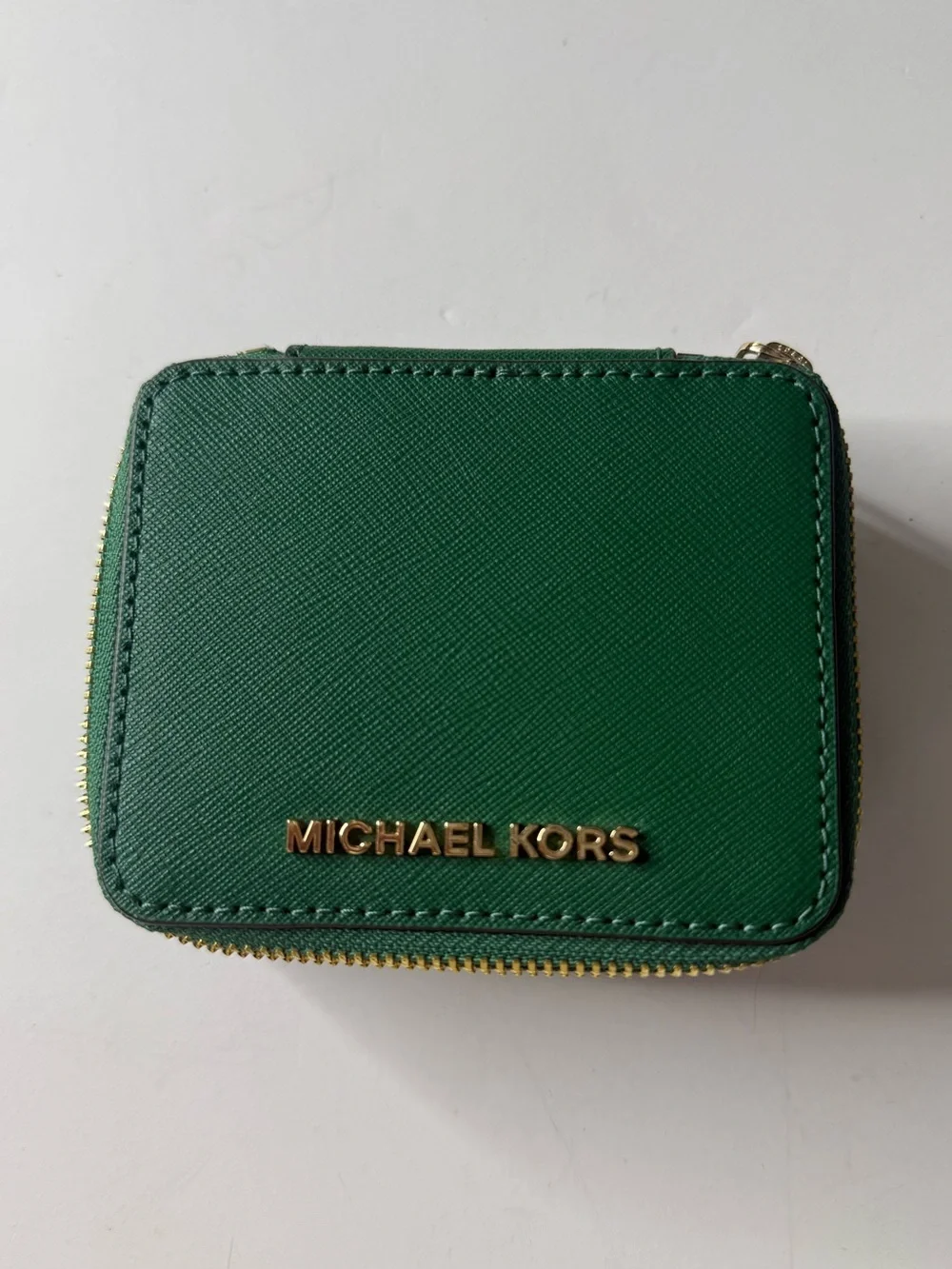 Michael Kors Emerald Saffiano Zip Jewely box